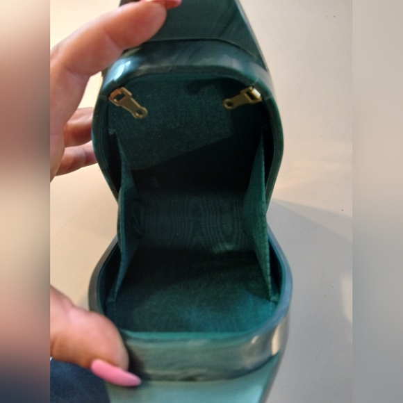 SOLD DO NOT BUY EXTREMELY RARE Kurt Geiger Collectable Champage Bag With Box - Picture 3 of 16